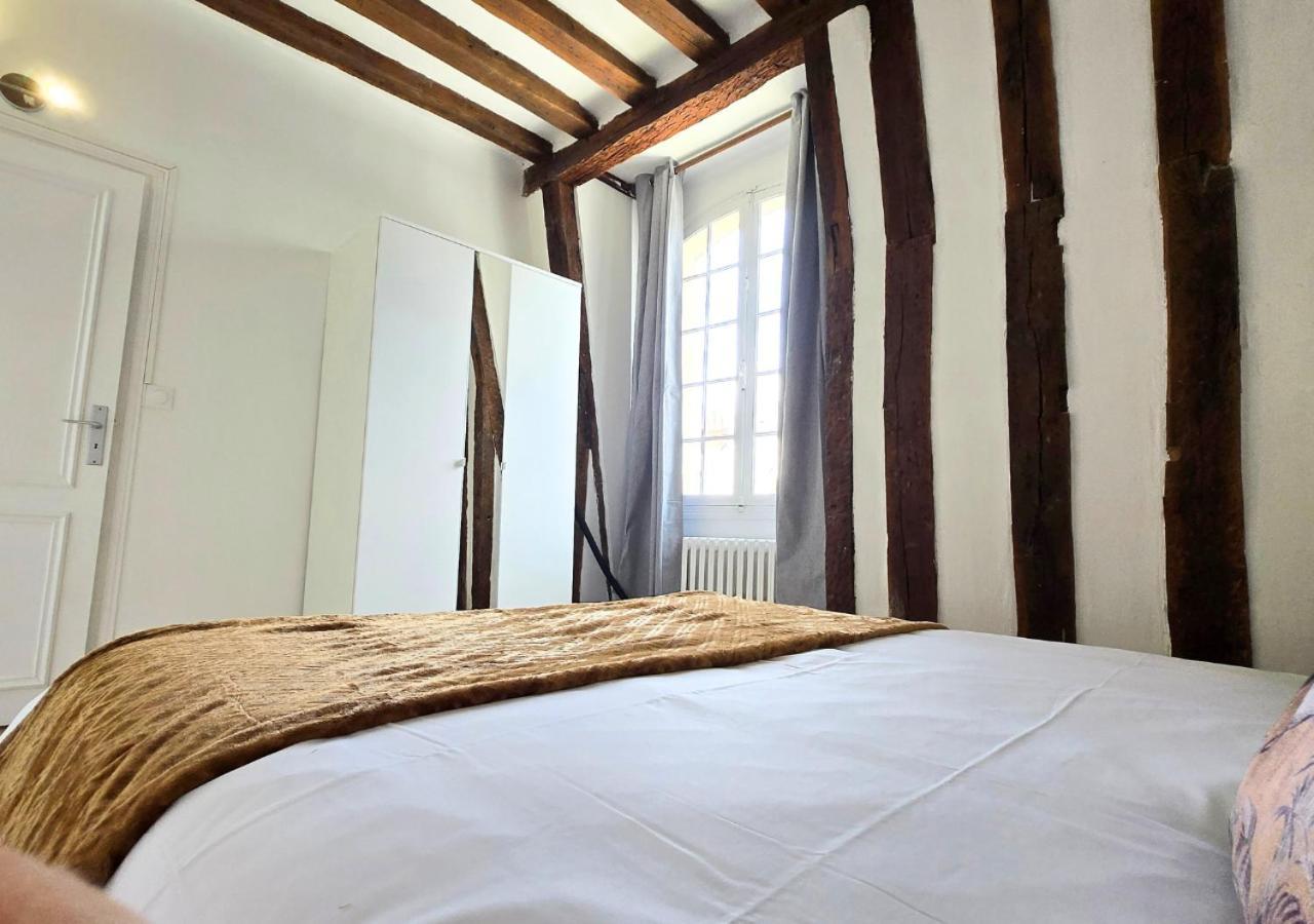 Apartamento Le Constantine - Quartier Historique - Charme & Ancien Tours Exterior foto
