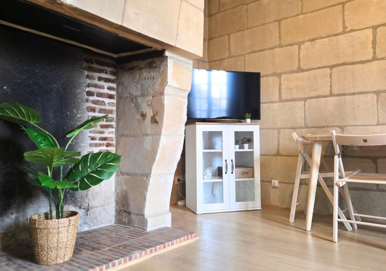Apartamento Le Constantine - Quartier Historique - Charme & Ancien Tours Exterior foto